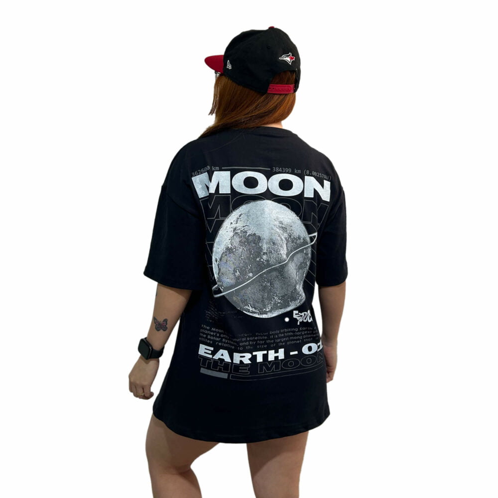 Remera Oversize Moon